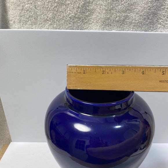 Vintage Cobalt Blue Haegar Art Deco Vase  1987 Bottom Tag # 4090  9 inch tall - Picture 5 of 13